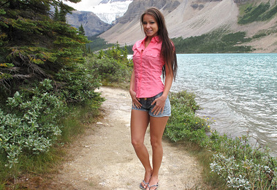 Lexa Showing Ass by In The Crack