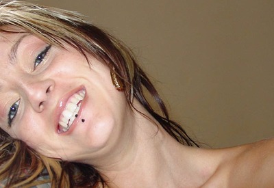 Ms. Eve Selfpics by I Shot Myself