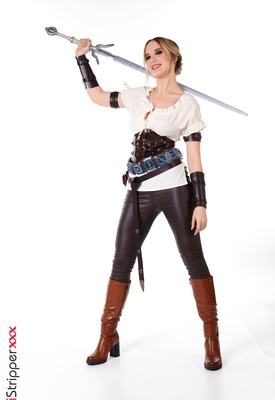 Erica Mori Photo 12 of 17