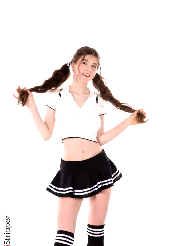 Marichka Glory in Jeune Et Jolie by iStripper