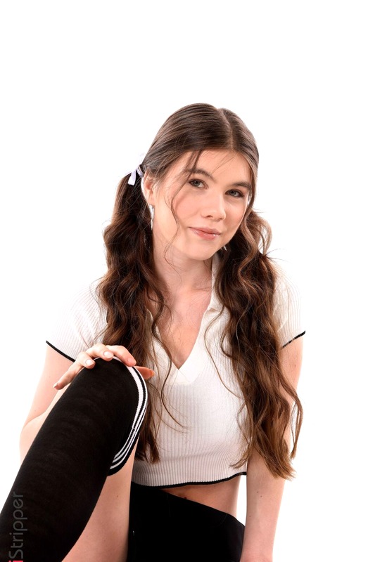 Marichka Glory in Jeune Et Jolie by iStripper