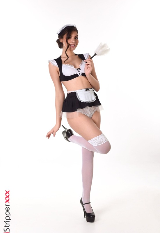 Anna Bella in Cleaning All The House by iStripper
