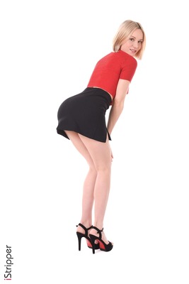 Barbie Brill in Let's Hang Out by iStripper - 3 of 15