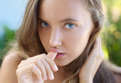 Katya Clover in Selfie Time