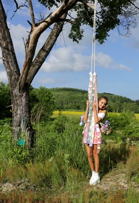 Katya Clover in Sakhalin Swing