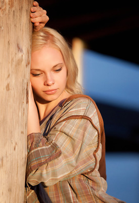 Feeona A in Influere by Met-Art