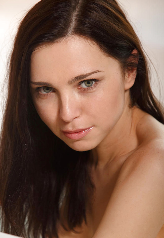 Anita E in Schimba by Met-Art