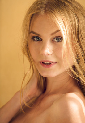 Nancy A from Met-Art posing naked in bedroom