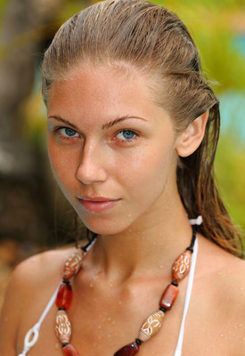 Krystal Boyd Photo 8 of 20