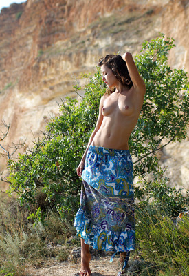 Divina A Photo 9 of 11