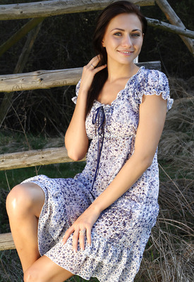 Michaela Isizzu Photo 12 of 20