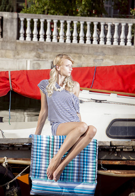 Nika N in Aronite by Met-Art