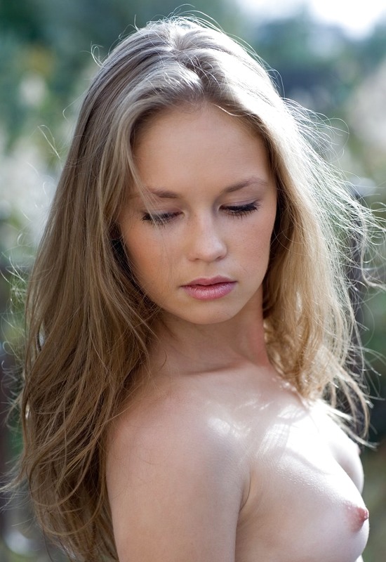 Captivating Teen Caesaria Poses And Plays Nude Outdoors by Met-Art