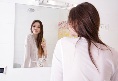 Amelija in Loofah by Met-Art