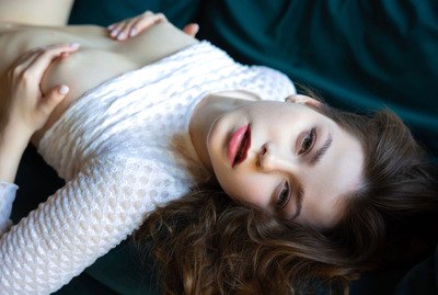 Julia Morozzi in Playful Show by Met-Art - 15 of 16