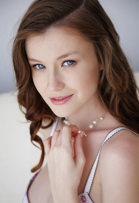 Emily Bloom in Dearve by Met-Art