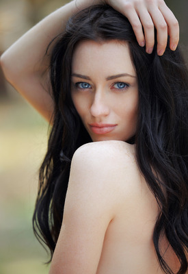 Zsanett Tormay Photo 7 of 15