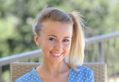 Presenting Linda Chase by Met-Art