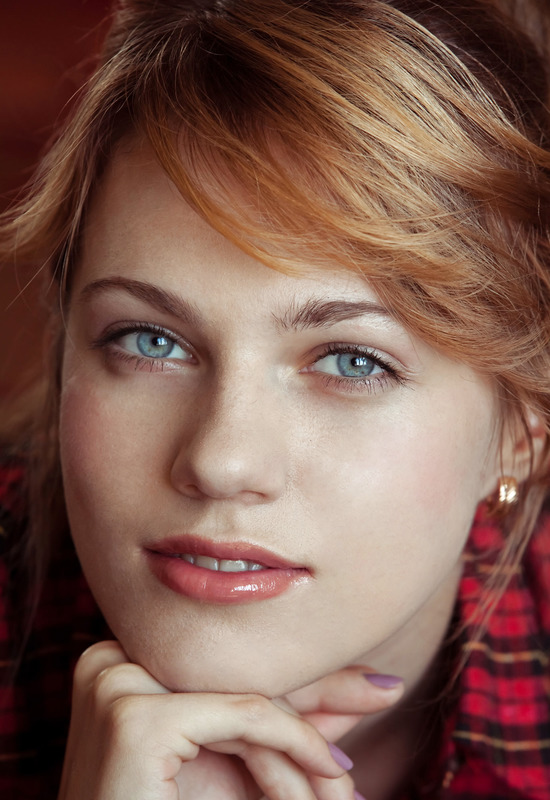 Presenting Shirley Tate by Met-Art