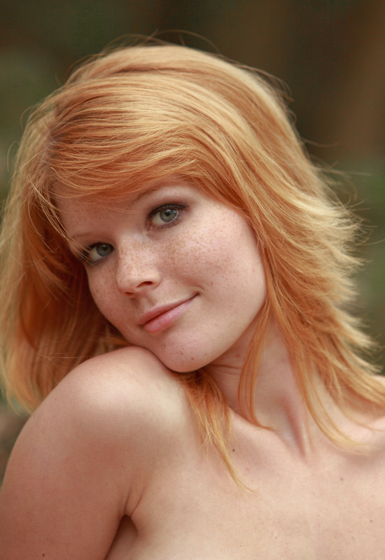 Mia Sollis in Inama by Met-Art