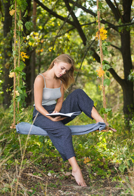 Aislin Photo 8 of 20