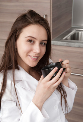 Jessica Albanka Photo 9 of 10