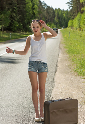 Faina Bona Photo 7 of 16