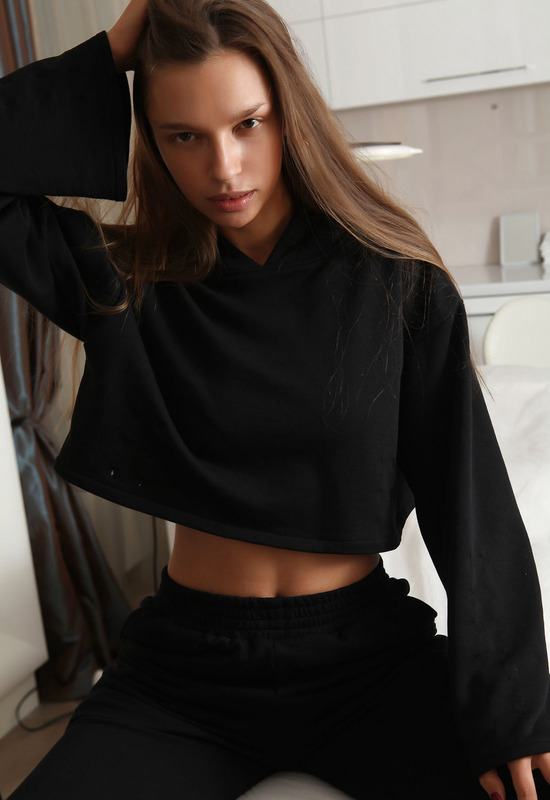 Elin in Sultry Stare by Met-Art