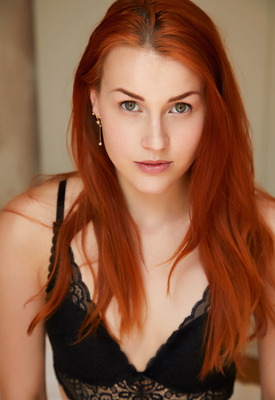 Charlie Red Photo 10 of 16