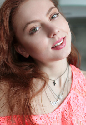 Valery Leche Photo 1 of 6