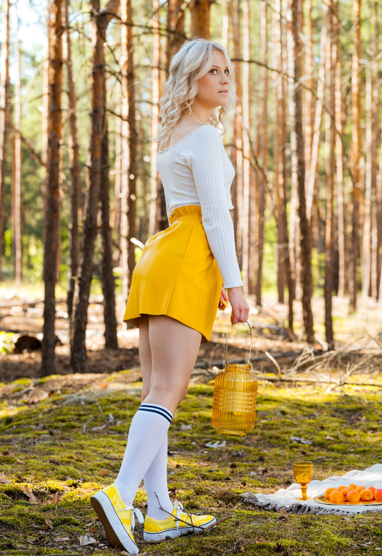 Nikki Hill in Lantern by Met-Art