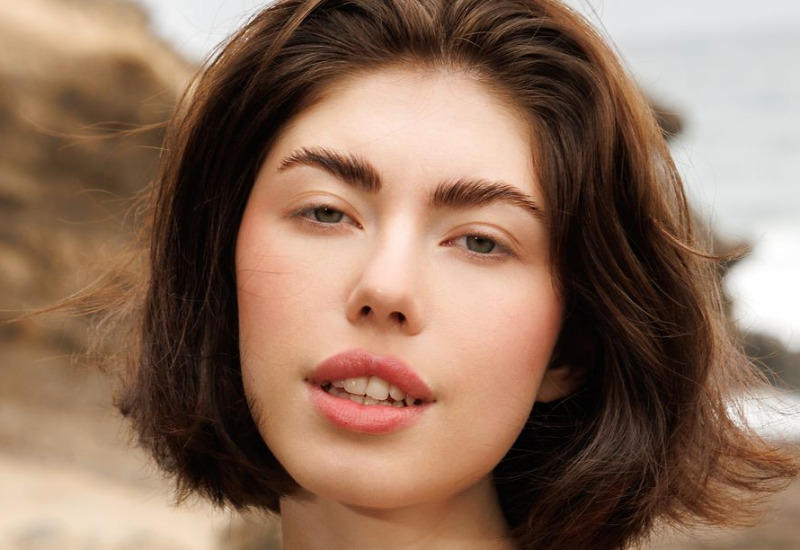 Taya Sour in Ocean Breeze by Met-Art