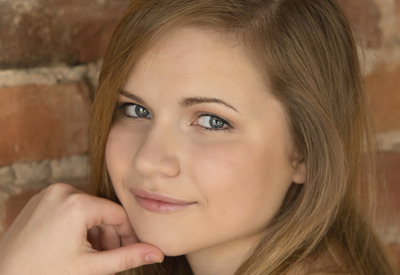 Isabela in Coziest by Met-Art