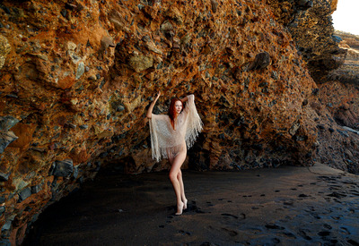 Janey in Hot Rocks by Met-Art