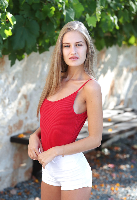 Tiffany Tatum in Fun In The Sun by Met-Art X