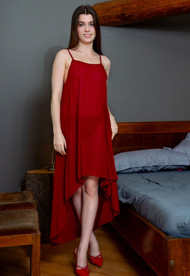 Danna Bliss in Catwalk In The Green by Met-Art X - 1 of 16