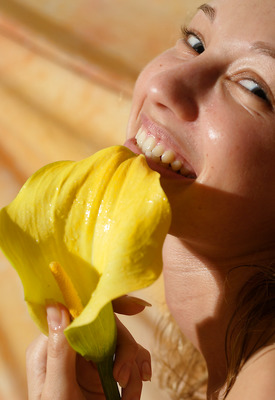 Masha P Photo 1 of 2