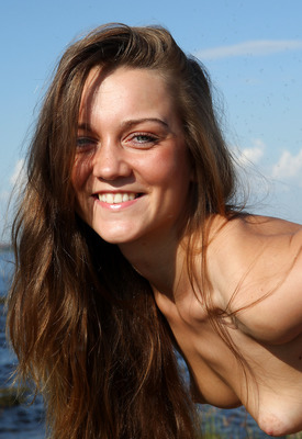 Tanya N Photo 6 of 6