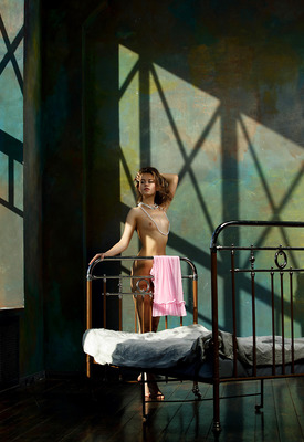 Maslyn Photo 8 of 16