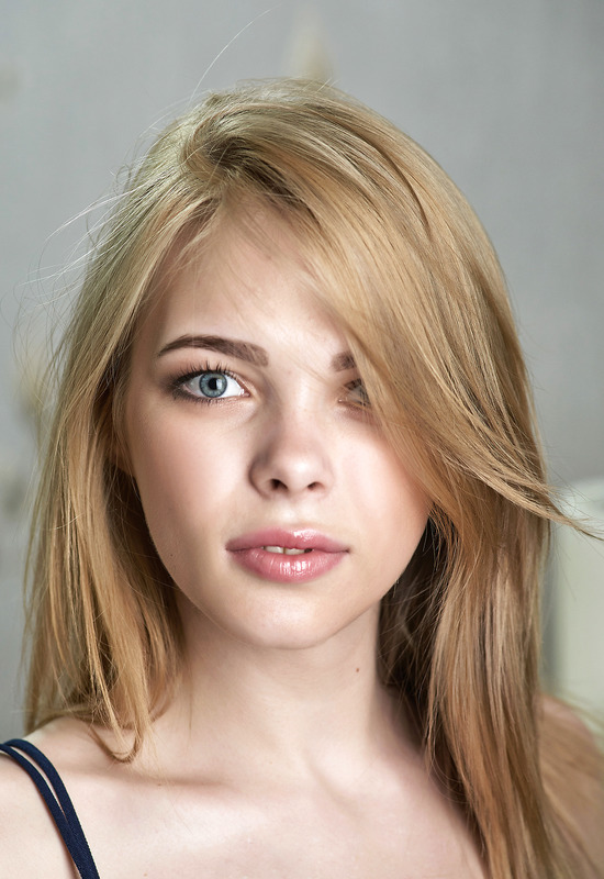 Amanda in A Closer View by MPL Studios