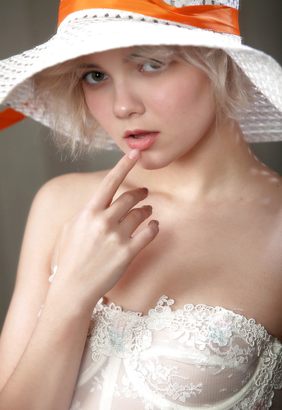 Cali in Little Dreamer by MPL Studios