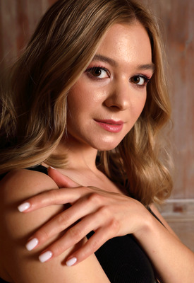 Kaleesy Photo 1 of 20