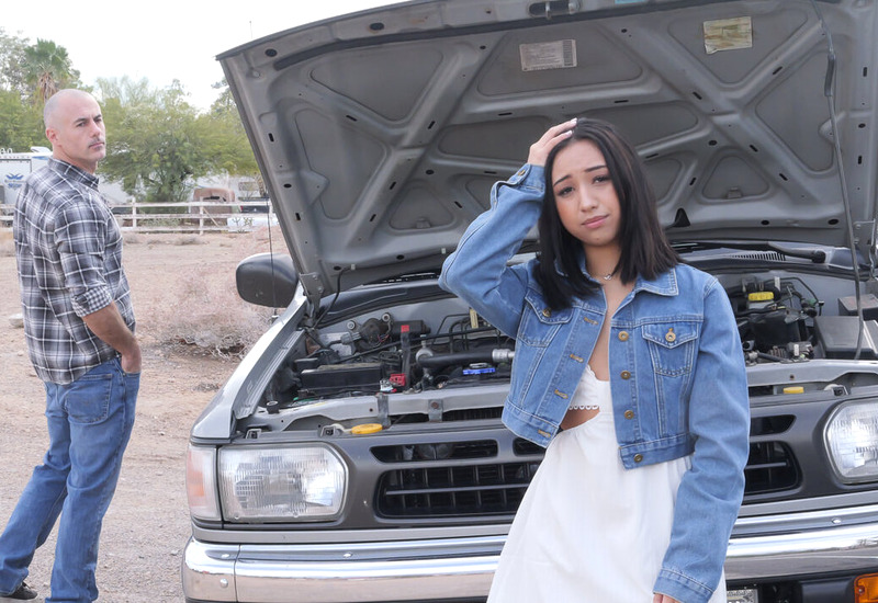 Liora Vane Photo 1 of 1