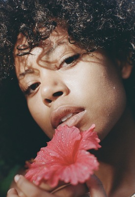 Nereyda Bird Photo 1 of 3