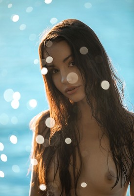 Elilith Noir Photo 1 of 15