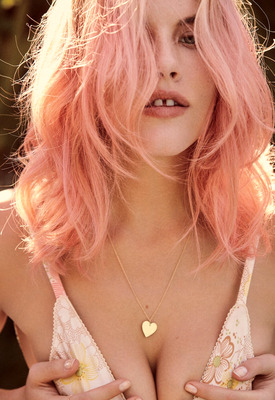Zoey Grossman