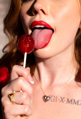 Sophia Mae Photo 12 of 12