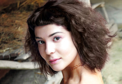 Callista B in Nature at Kind Girls