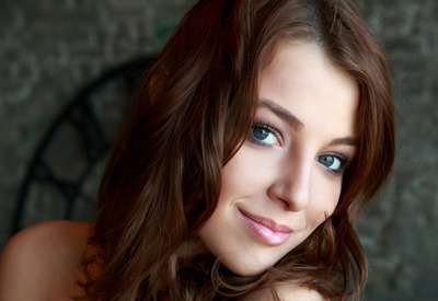 Nikia in Officiel by Rylsky Art