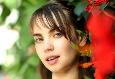 Sofy Bee in Quvavilebi by Rylsky Art